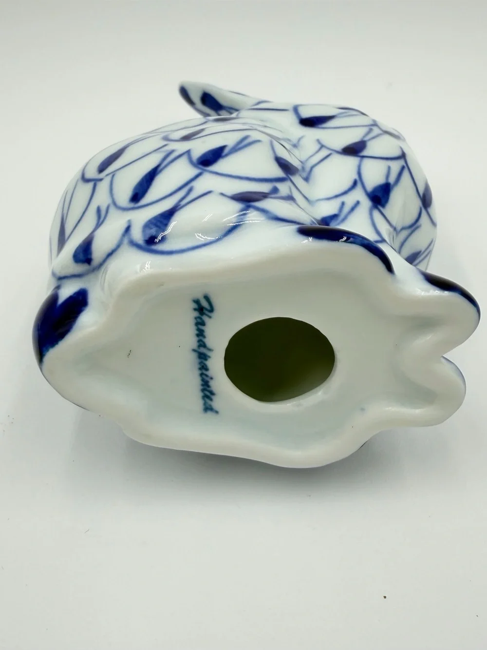 Andrea by Sadek Vintage Blue and White Fishnet Porcelain Bunny Rabbit Figurine